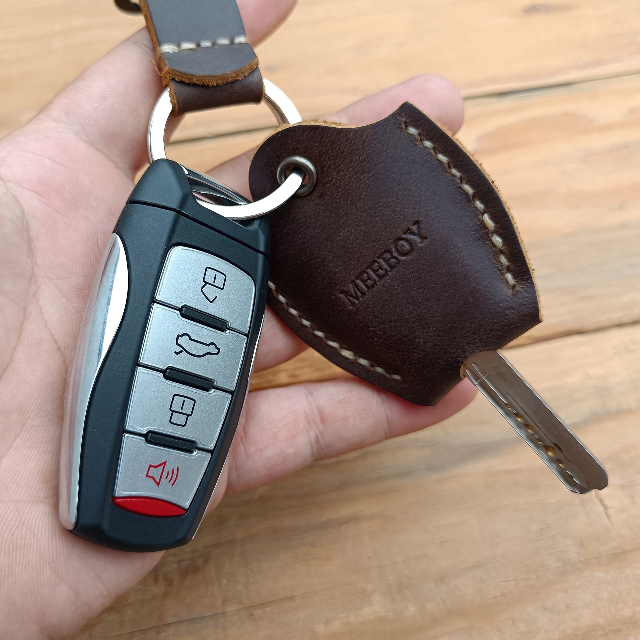 MEEBOY handmade leather car key sleeve for broken key car key cover for men and women