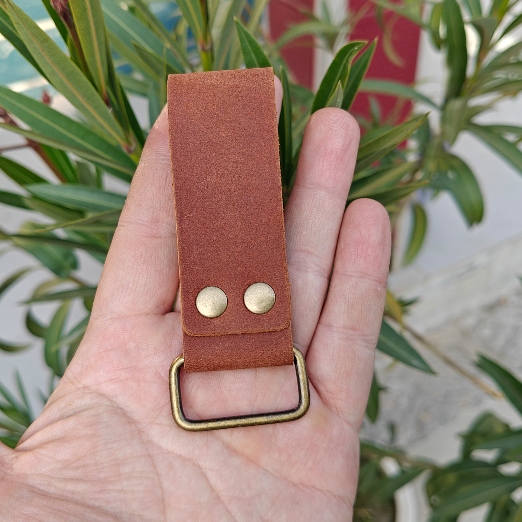 MEEBOY Handmade Leather Belt Loop Key Keeper, Leather Key Chain with Weighted Square Buckle